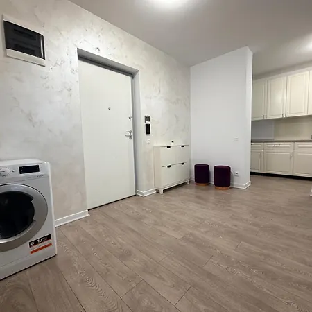 Apartman Boutique Cloud9 Pipera Nearby Drpciv Bukarest
