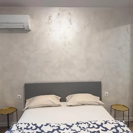 Boutique Cloud9 Pipera Nearby Drpciv